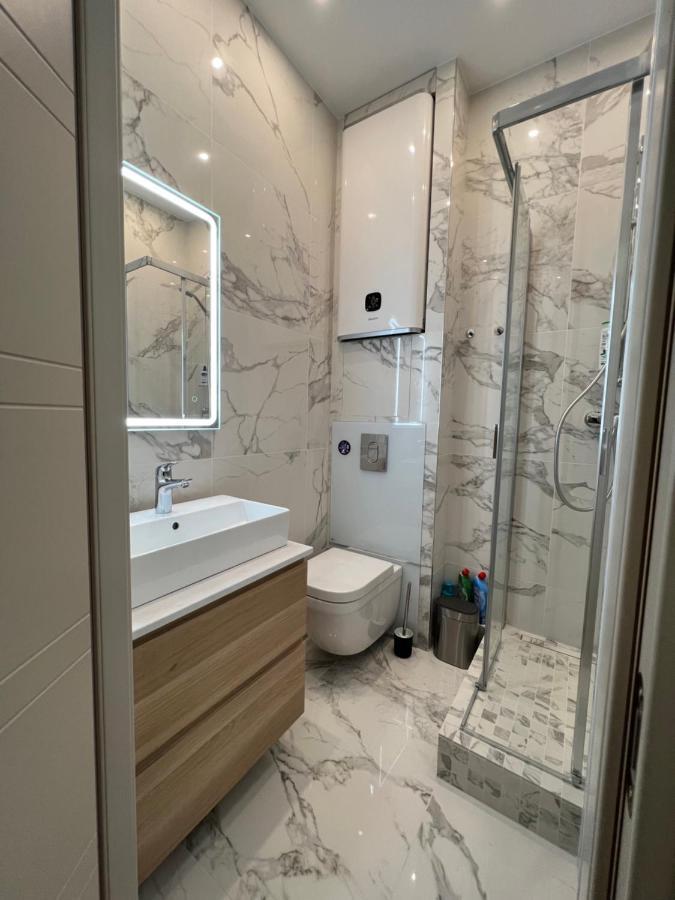 Newly Renovated Luxury Suite In The Center Of Cannes Exterior foto